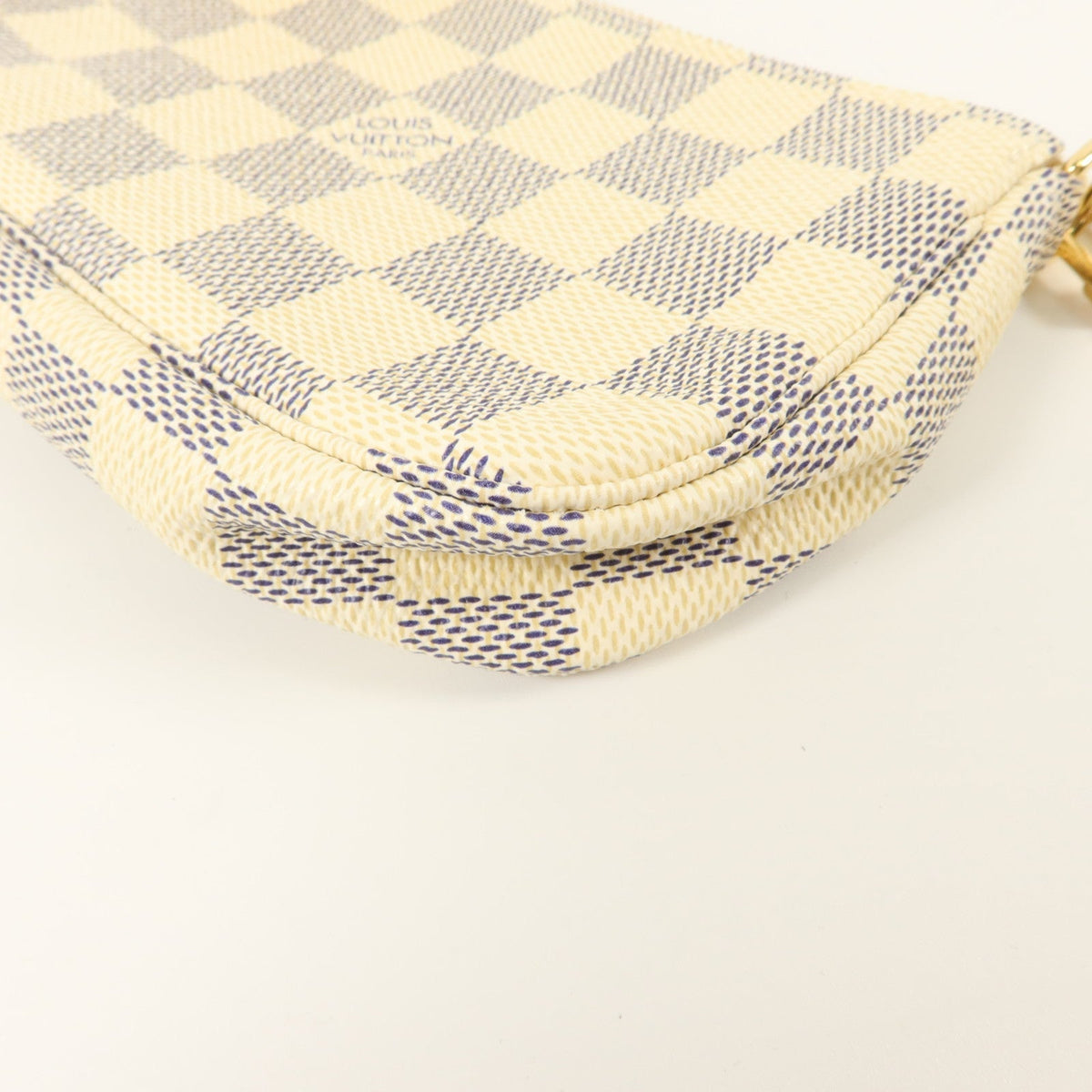Louis Vuitton Mini Pochette · Damier Azur