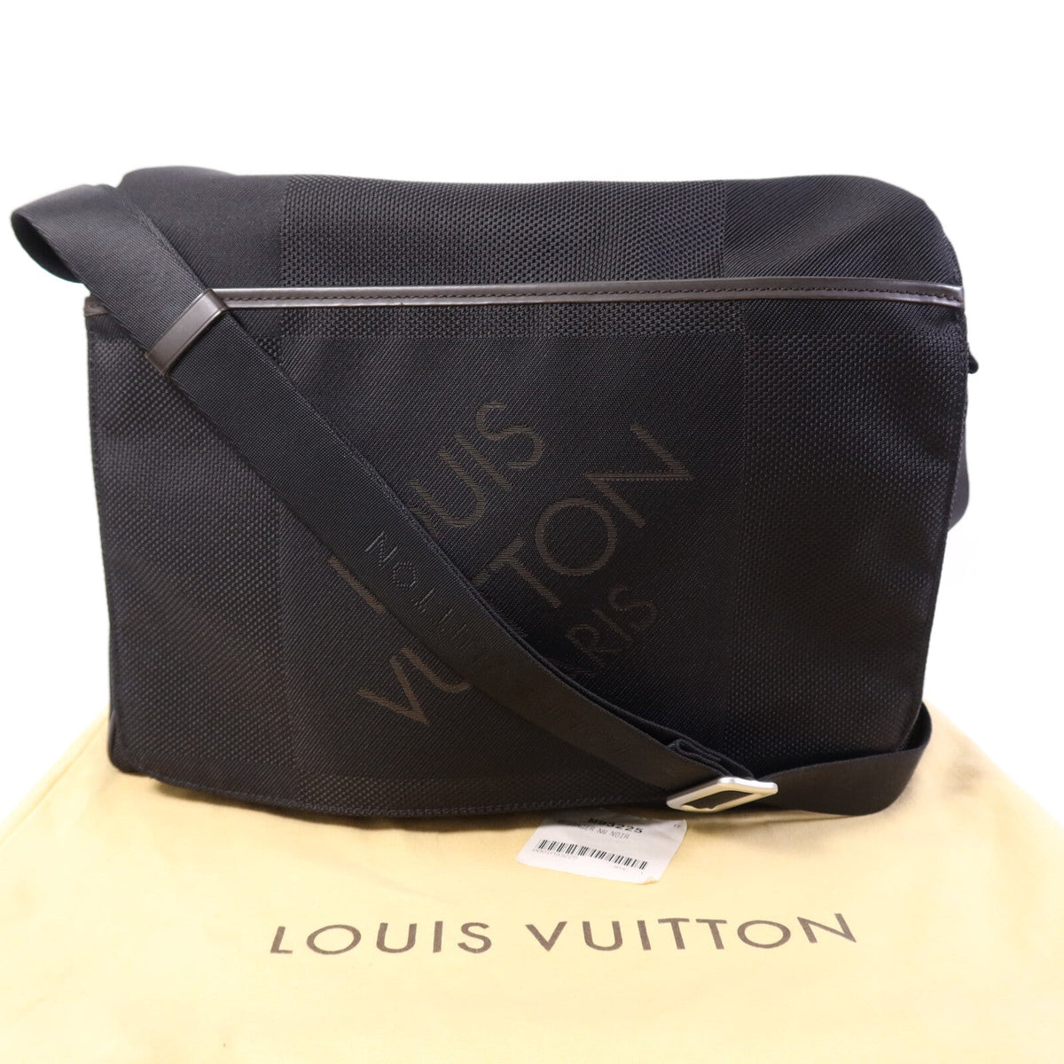 Louis Vuitton Petit Messager · Damier Geant