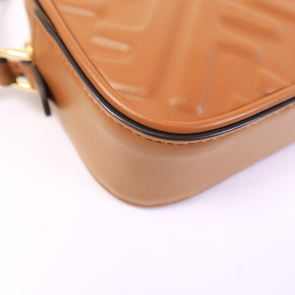 Fendi FF Logo Camera Bag · Calfskin