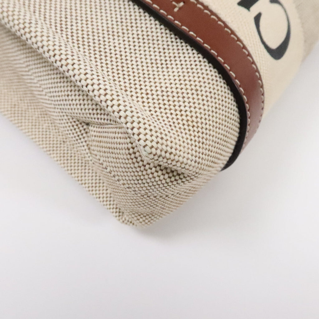 Chloé Mini Woody · Canvas