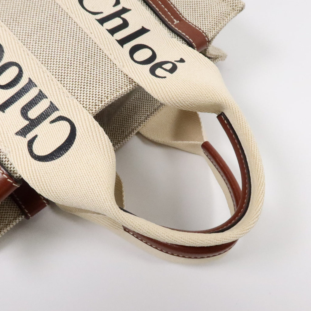 Chloé Mini Woody · Canvas