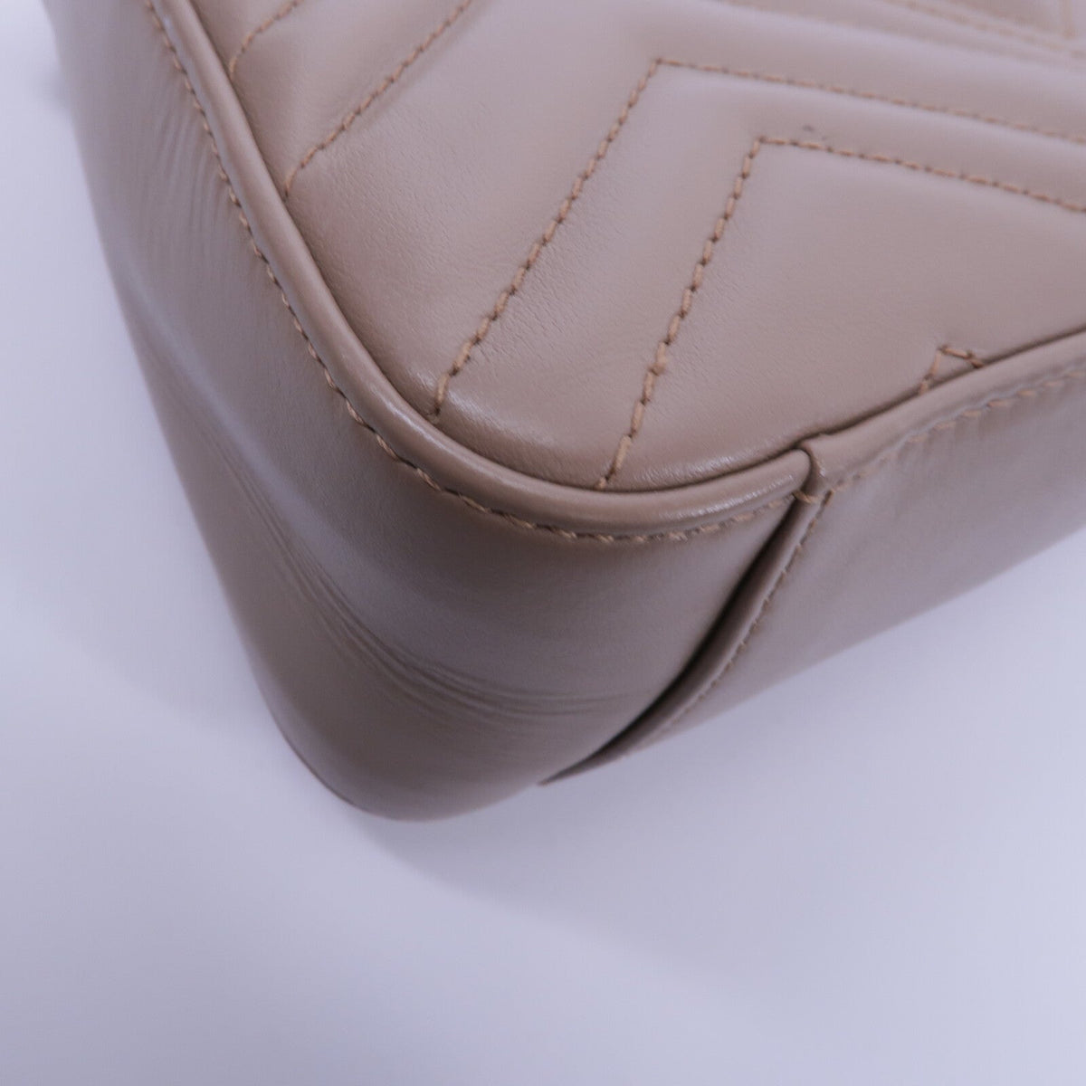 Gucci GG Marmont Mini · Calfskin