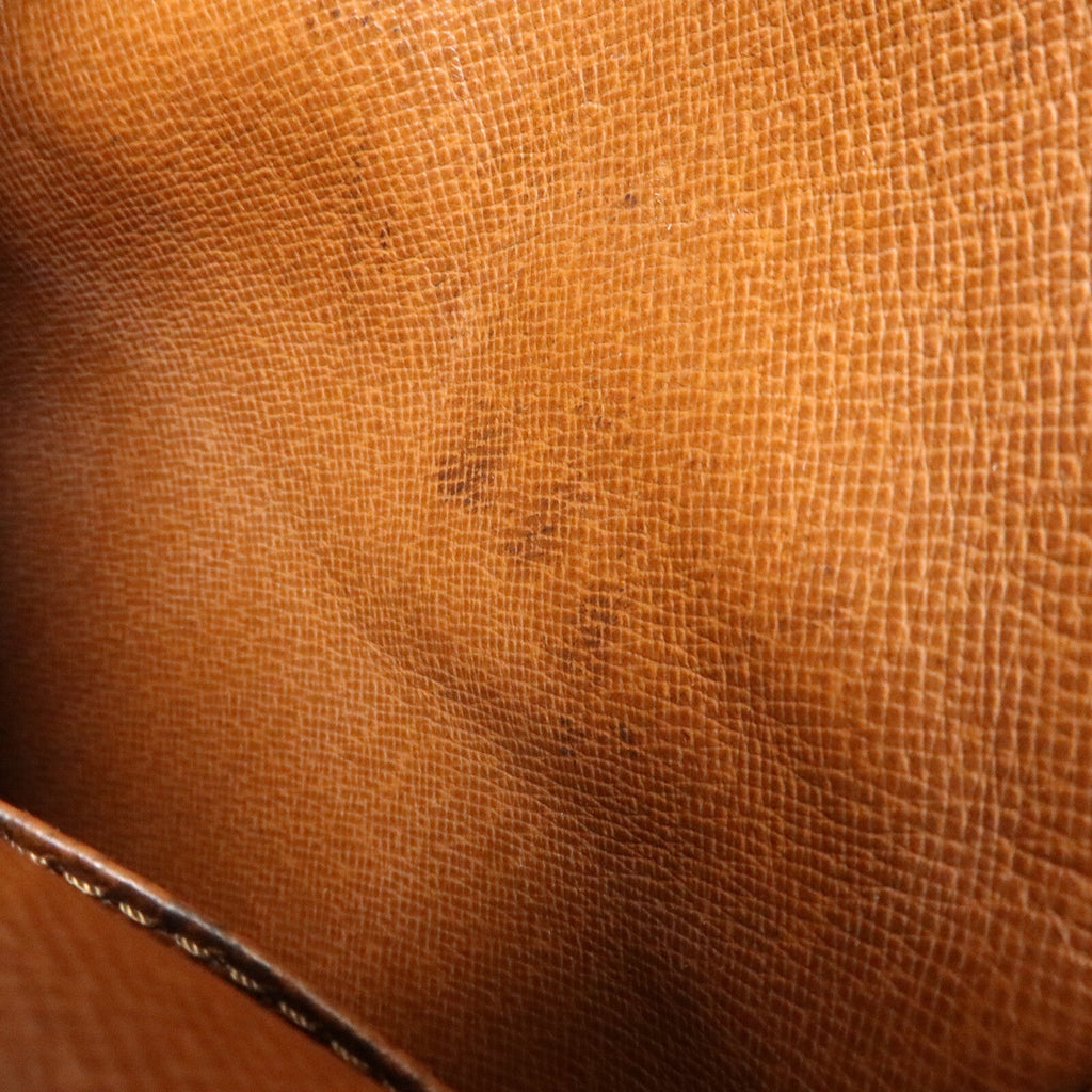 Louis Vuitton Amazon · Monogram