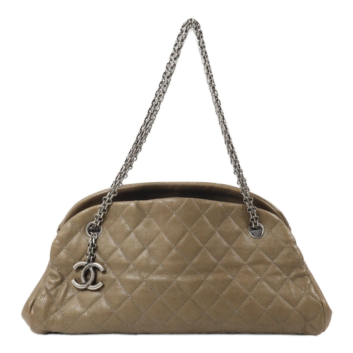 Chanel CC · Chain Shoulder Bag · Calfskin