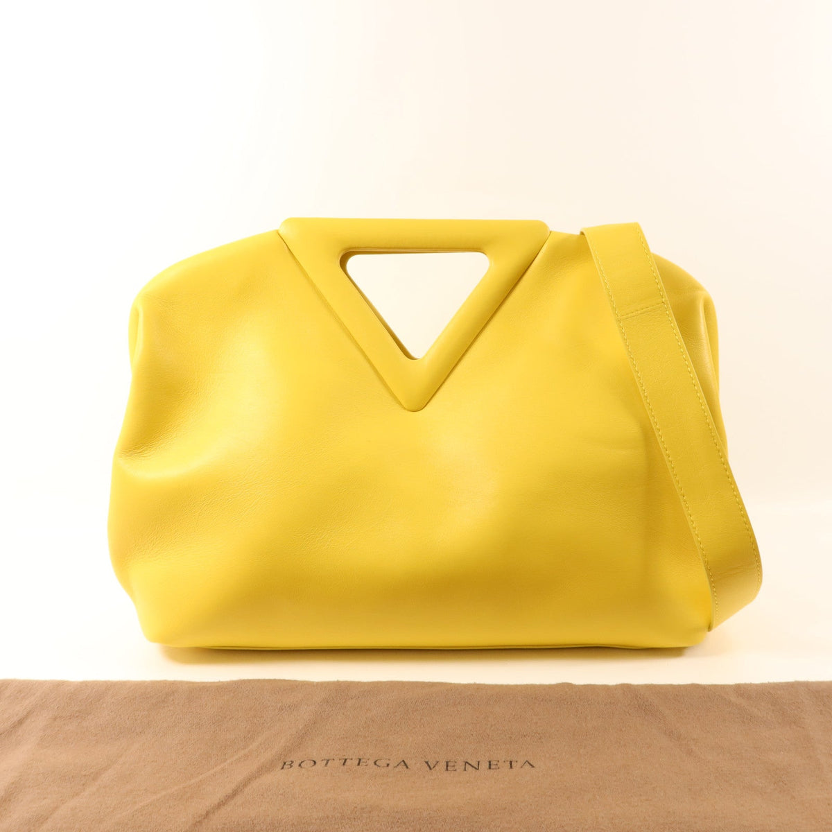 Bottega Veneta Mirabelle · Calfskin
