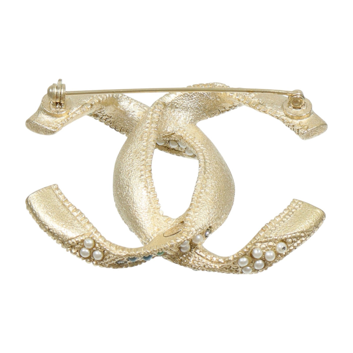 Chanel CC Brooch · Metal