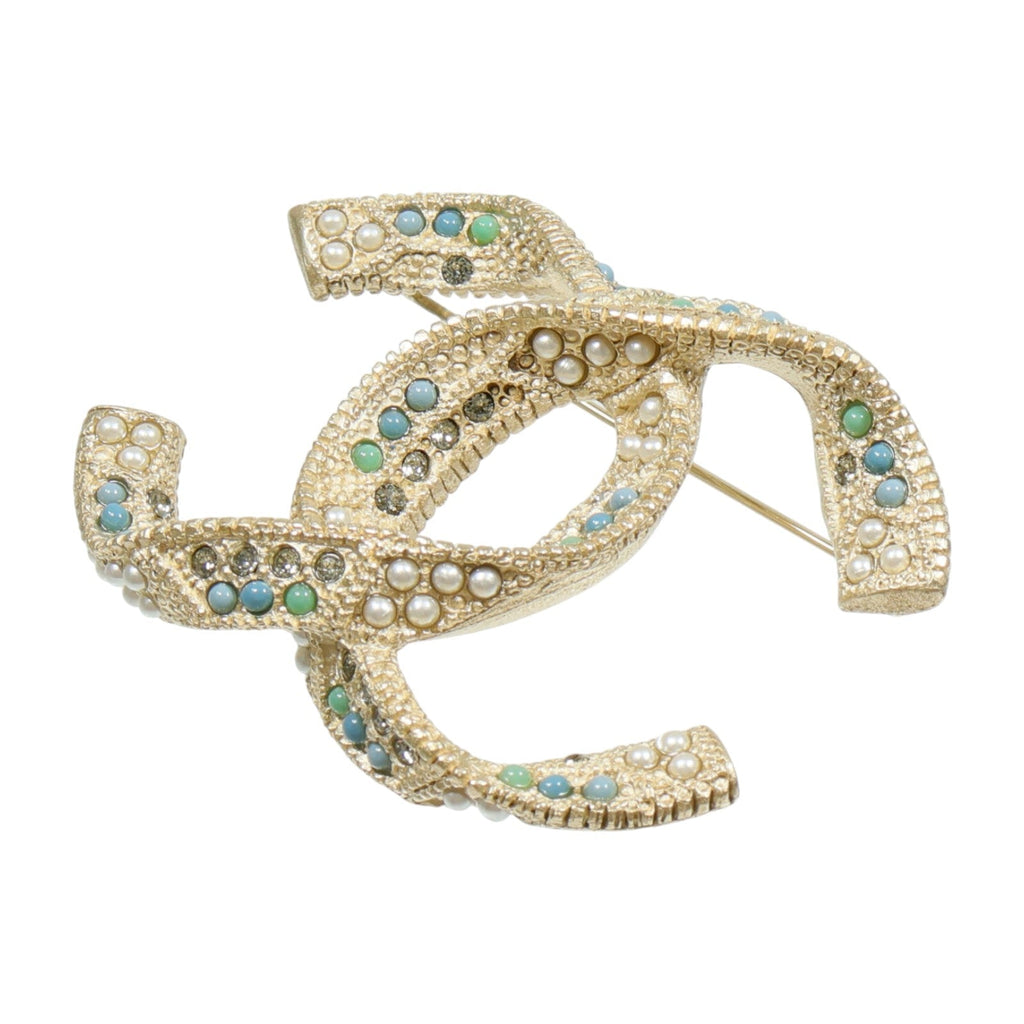 Chanel CC Brooch · Metal