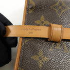Louis Vuitton Pochette Florentine · Monogram