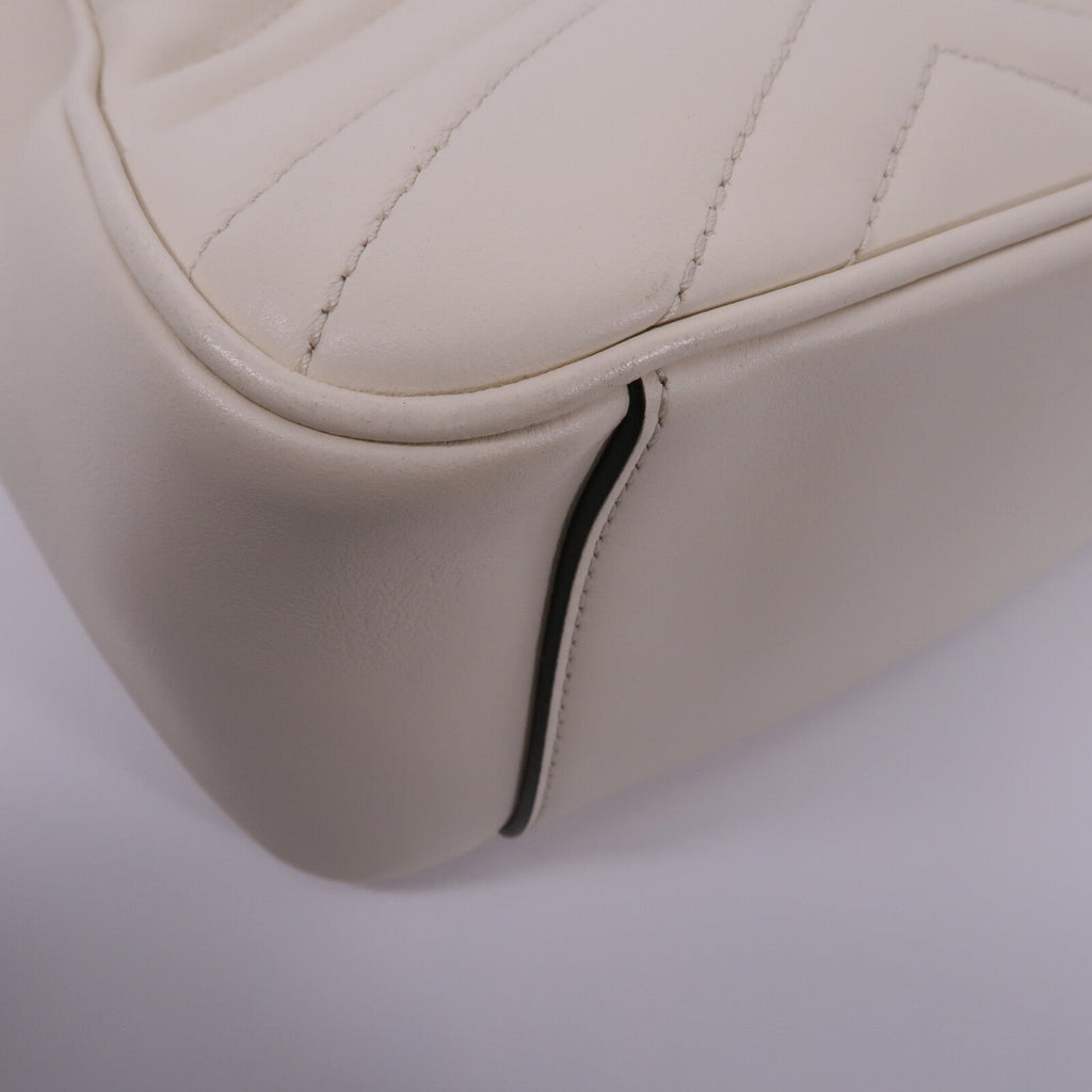 Gucci GG Marmont Small · Calfskin