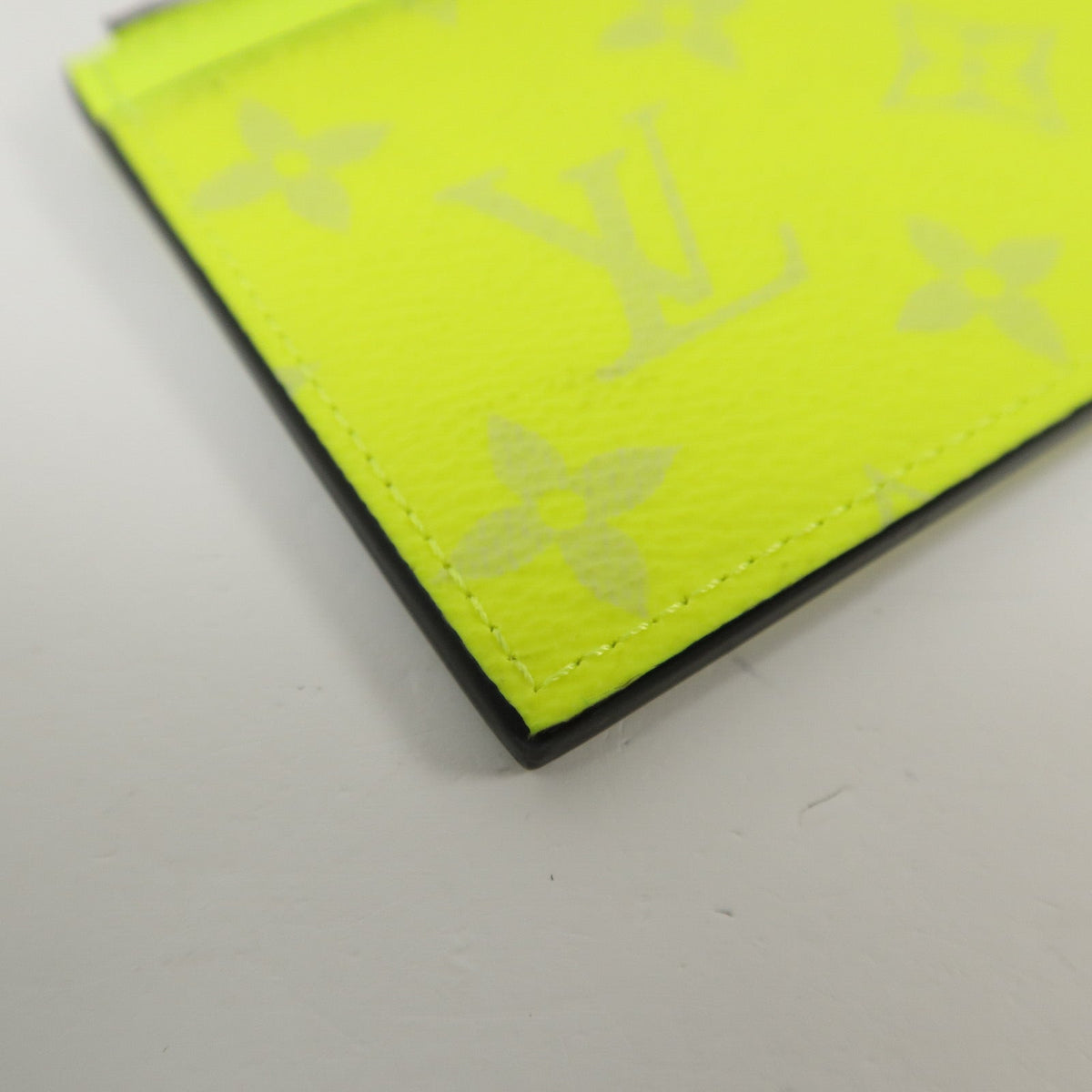 Louis Vuitton Coin Card Holder · Neon