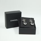 Chanel CC · Metal Earrings
