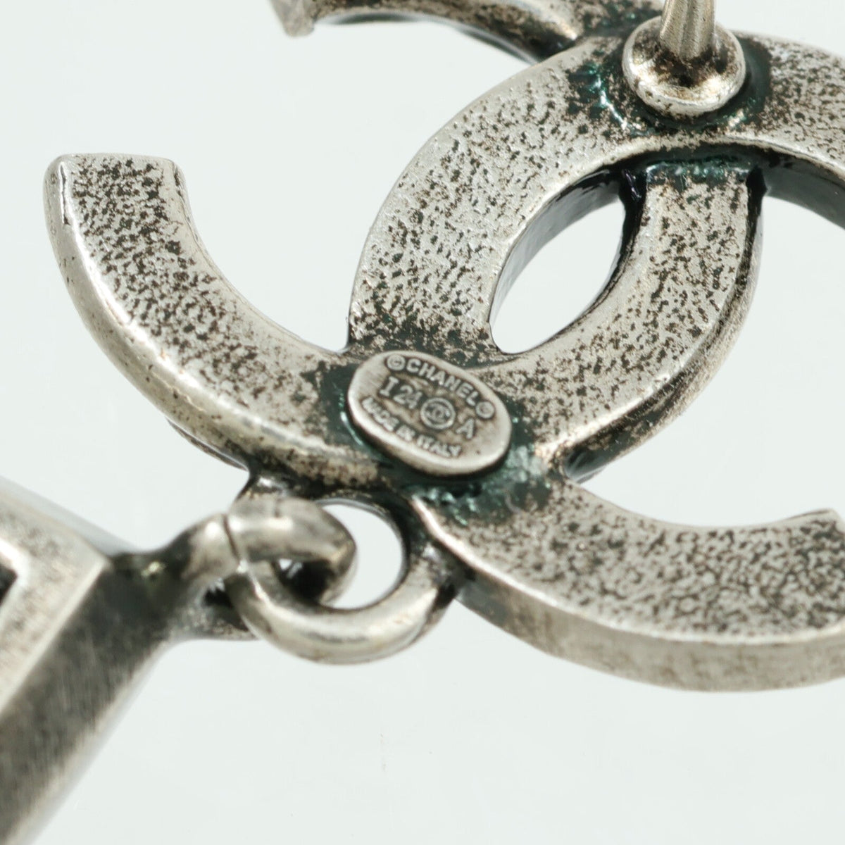 Chanel CC · Metal Earrings
