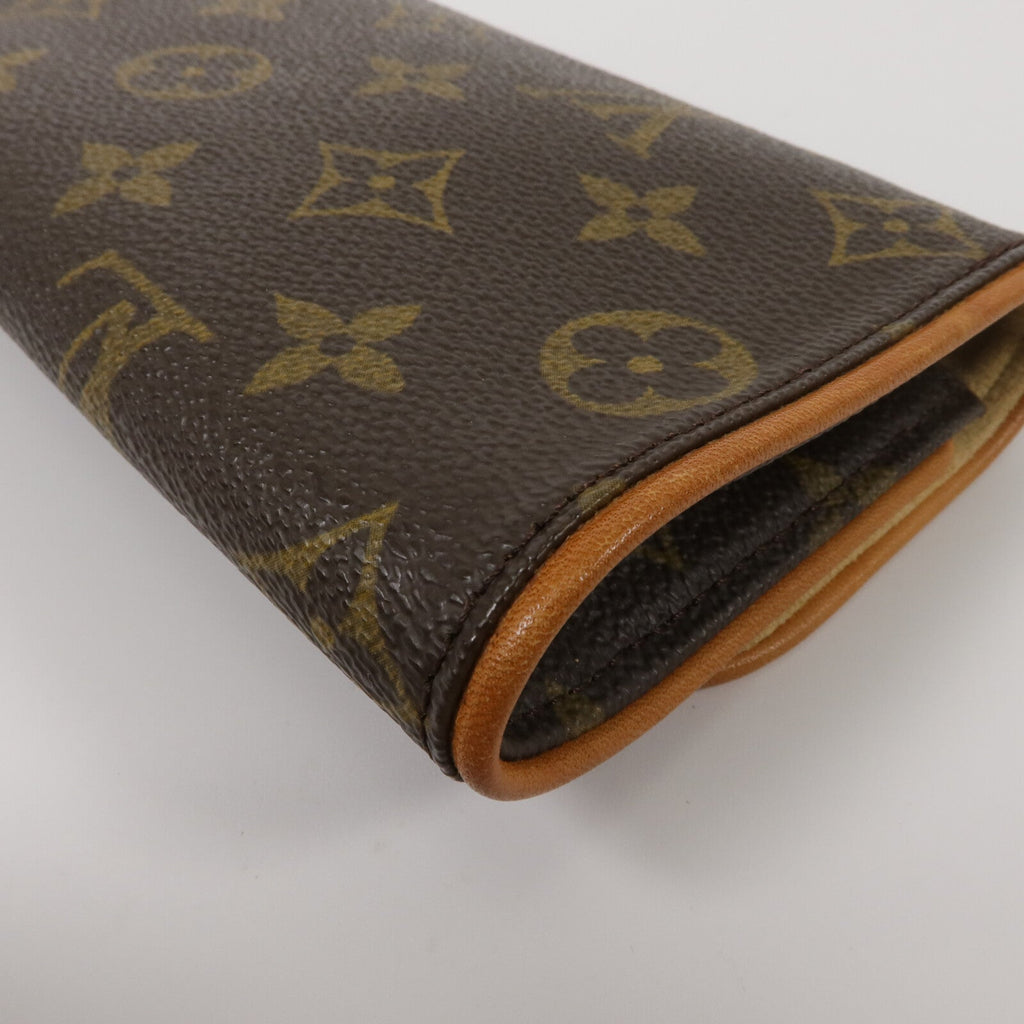 Louis Vuitton Pochette Twin PM · Monogram