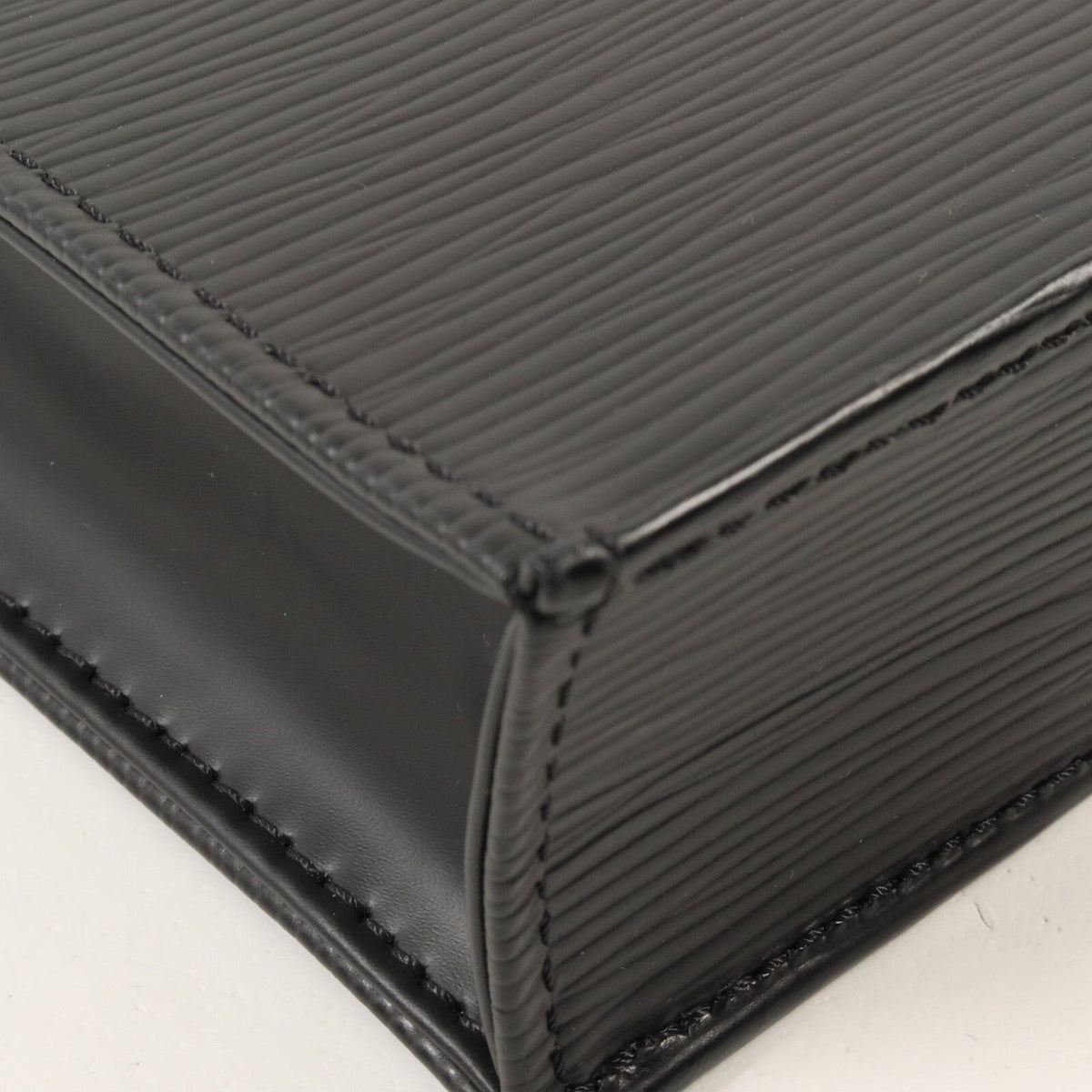 Louis Vuitton Petit Sac Plat · Epi Leather