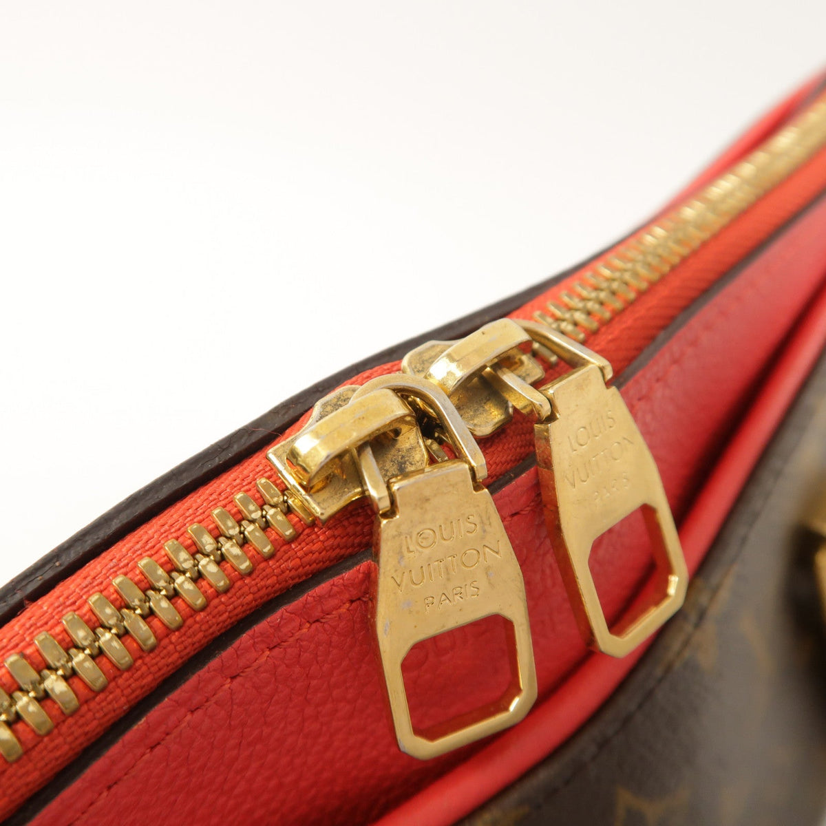 Louis Vuitton Pallas · Monogram Canvas