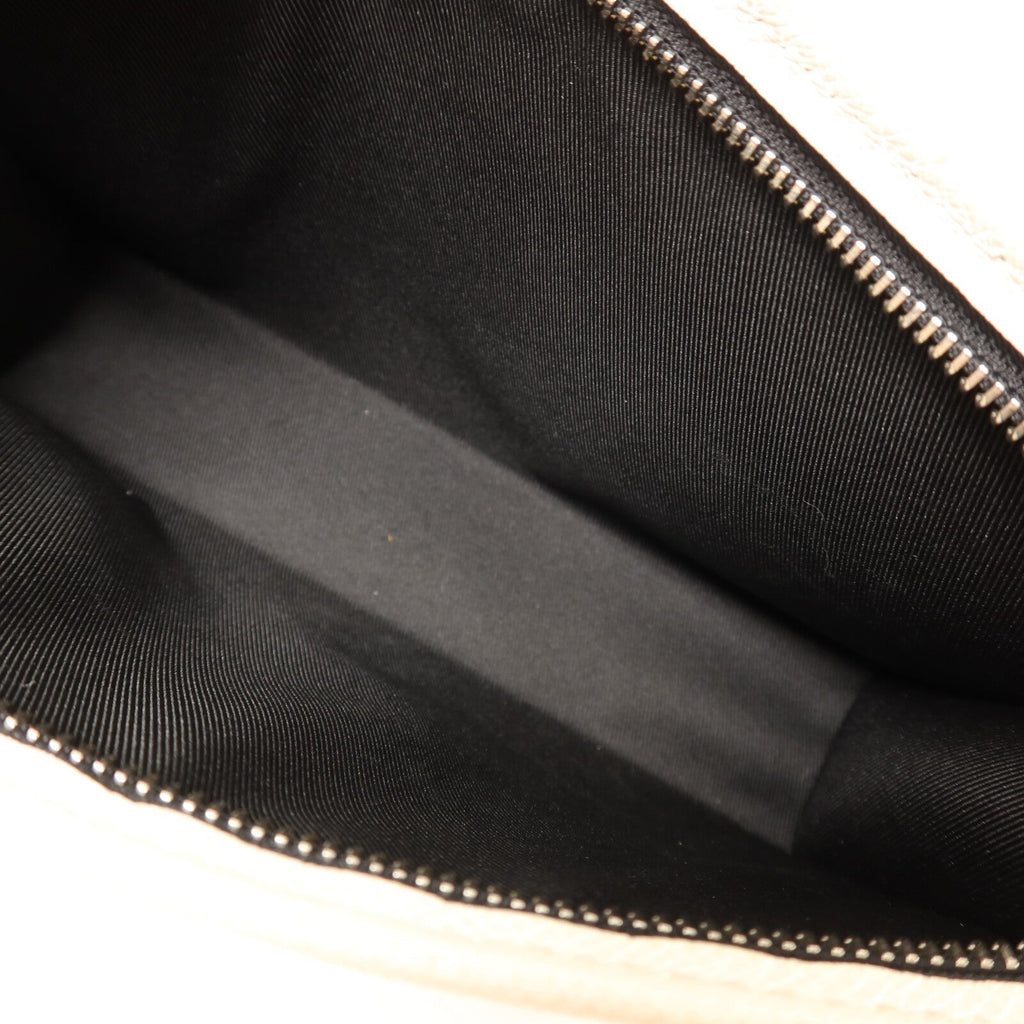 Louis Vuitton Gaston · Taigarama