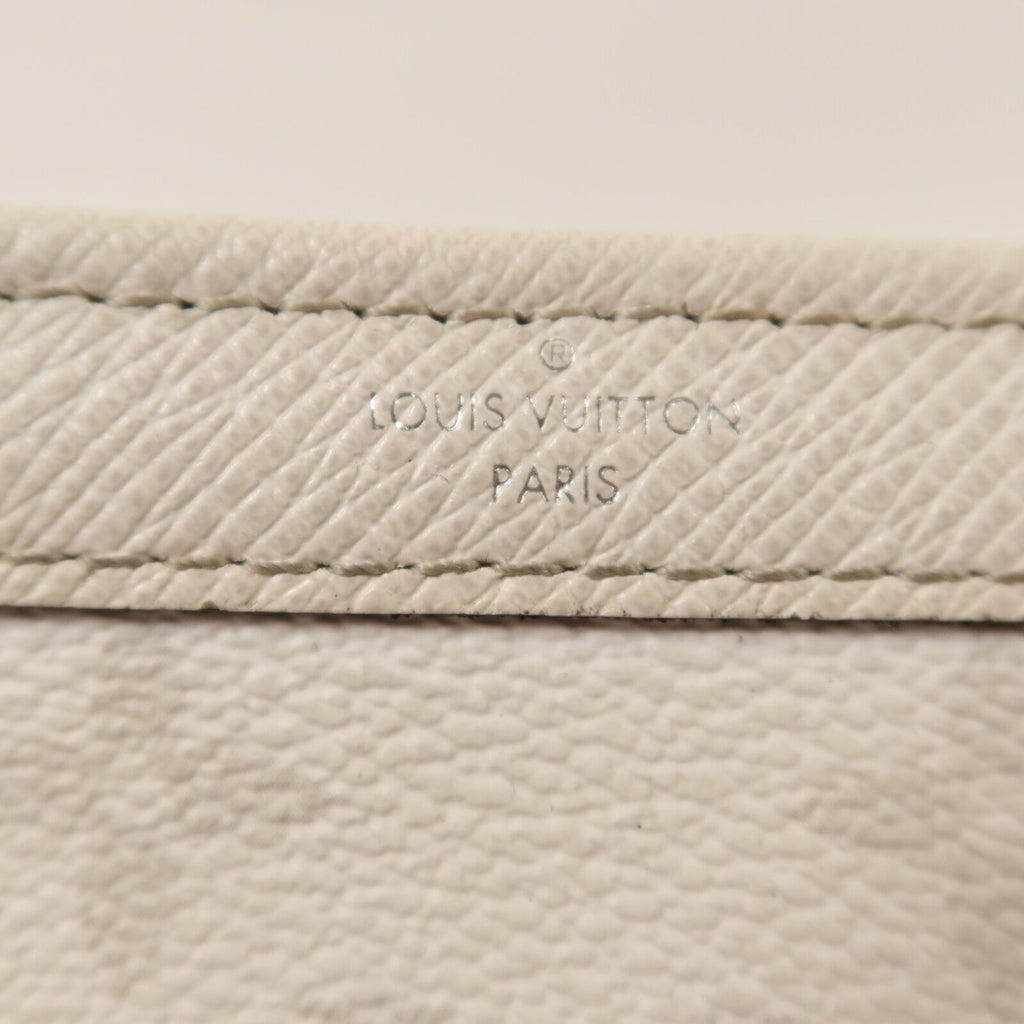 Louis Vuitton Gaston · Taigarama