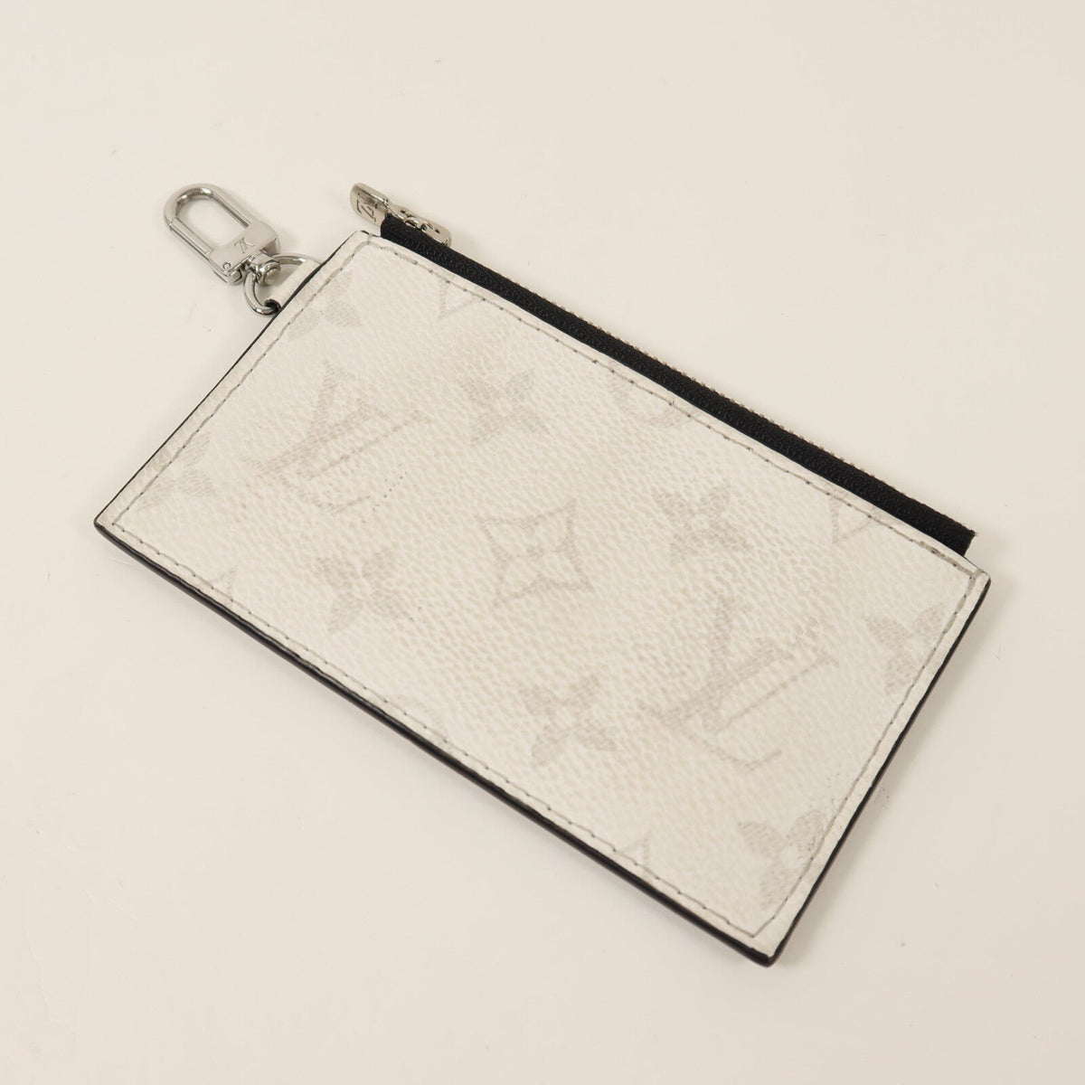 Louis Vuitton Gaston · Taigarama