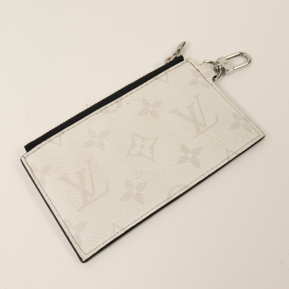 Louis Vuitton Gaston · Taigarama