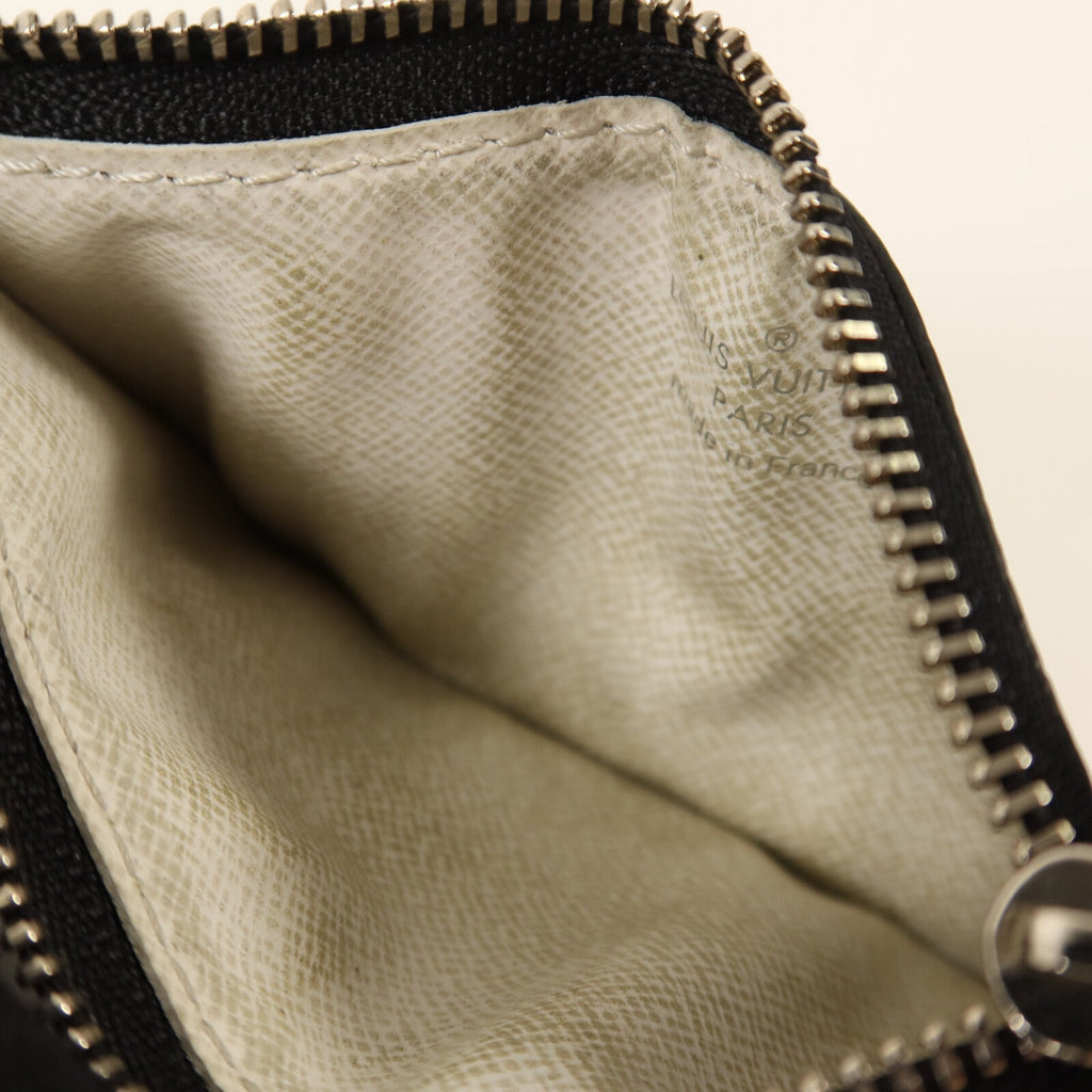Louis Vuitton Gaston · Taigarama