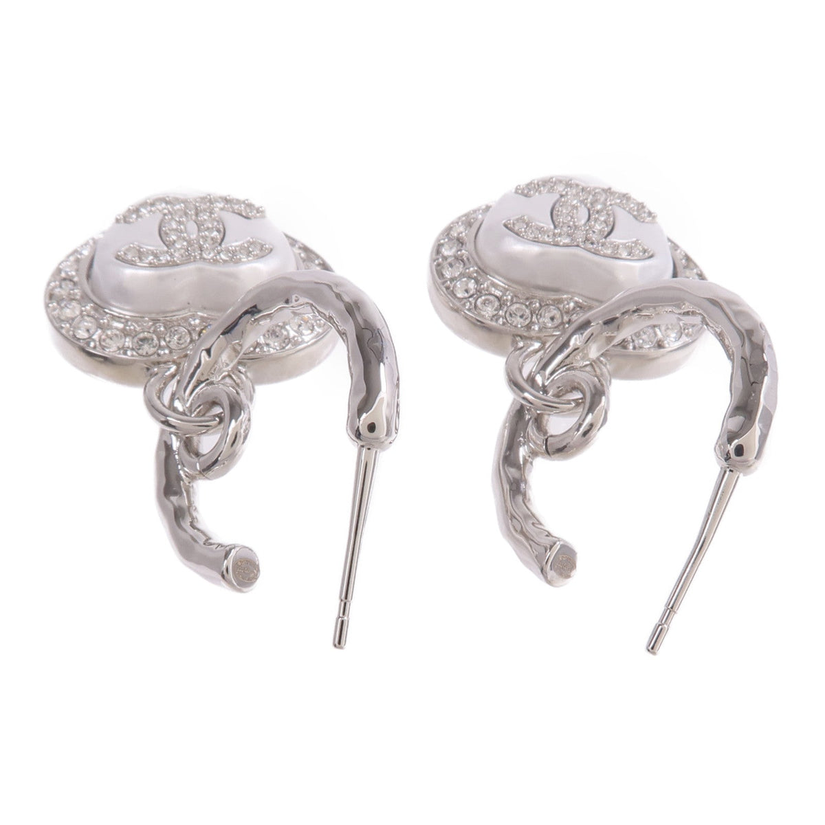 Chanel CC Earrings · Metal