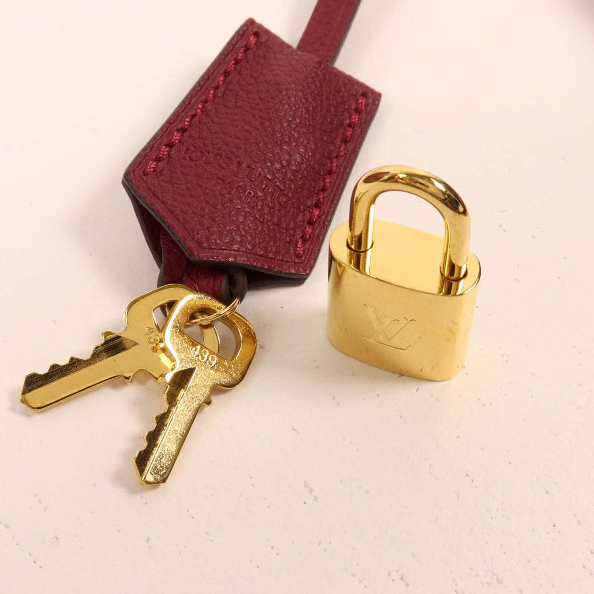 Louis Vuitton Montaigne MM · Empreinte