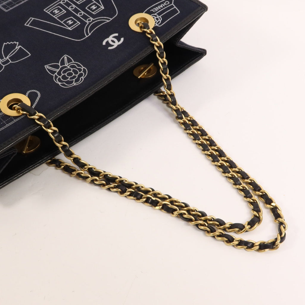 Chanel CC Icon · Canvas Tote