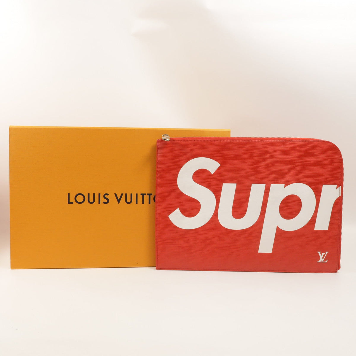 Louis Vuitton Supreme x Pochette Jules GM · Epi