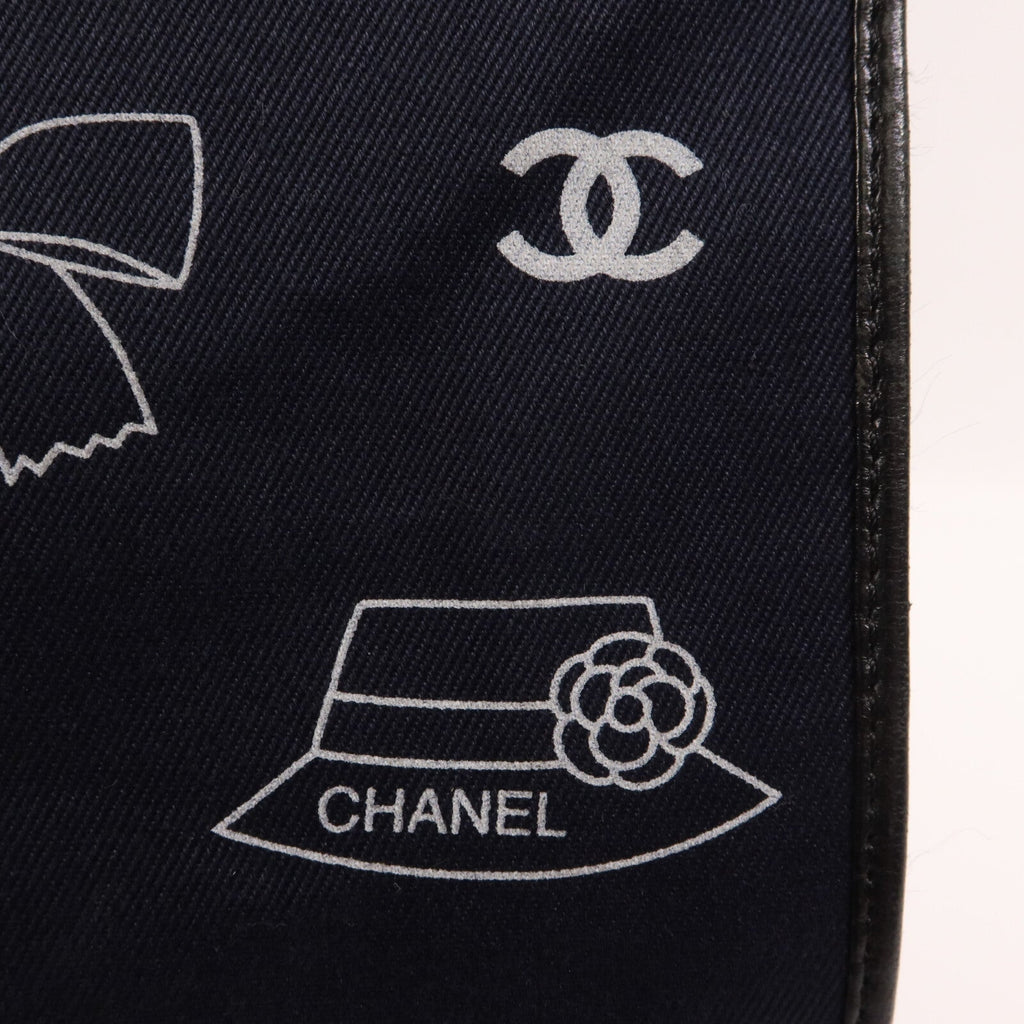 Chanel CC Icon · Canvas Tote