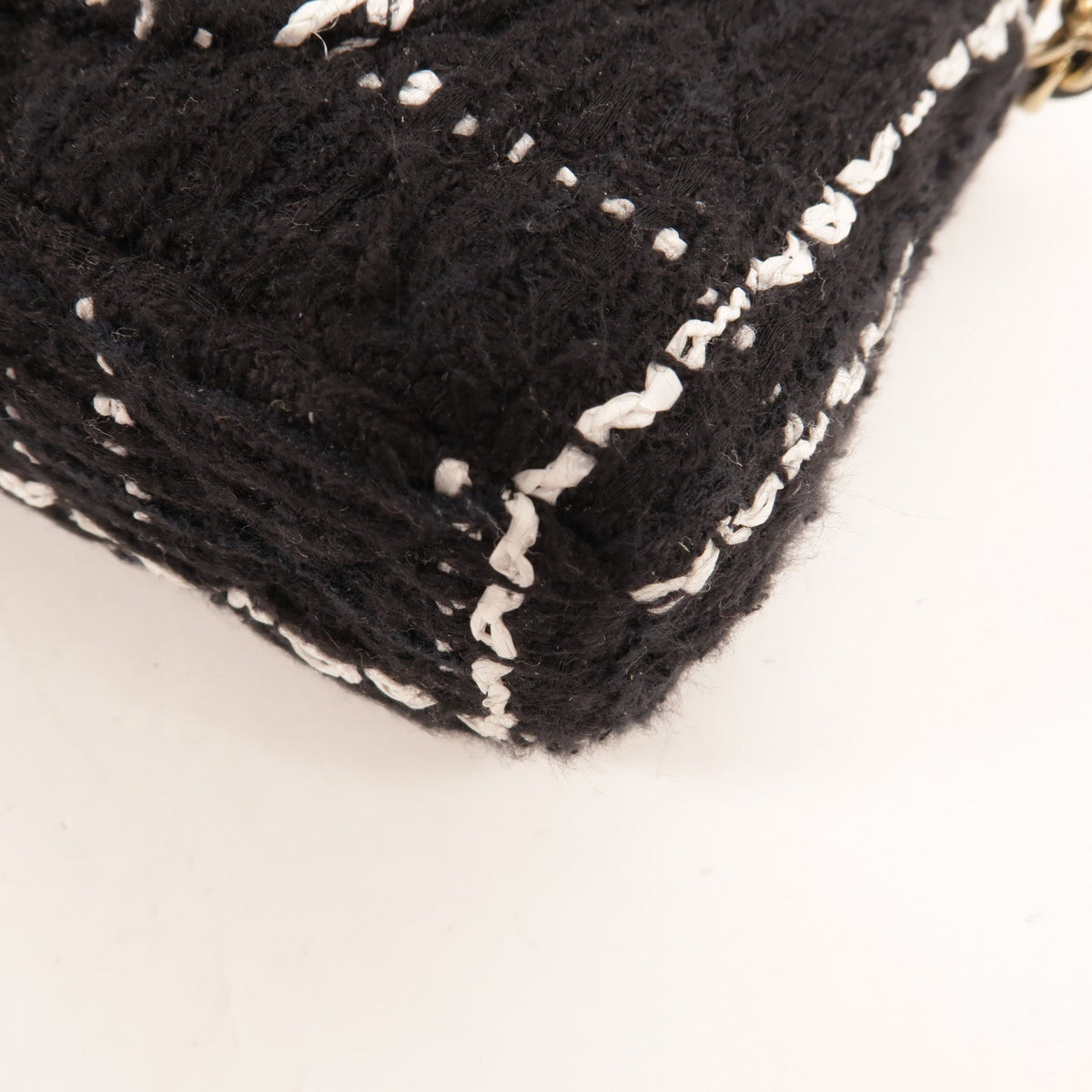 Chanel · Chain Shoulder Bag · Tweed