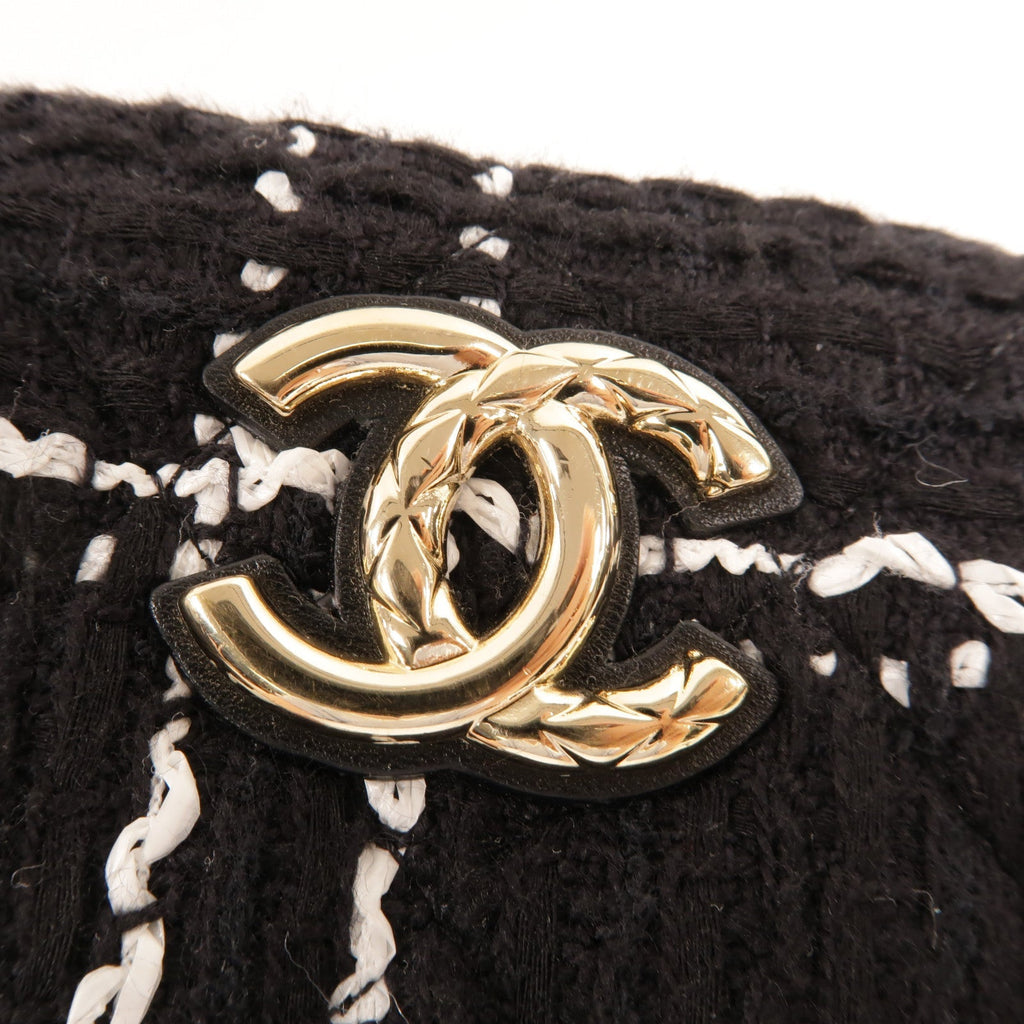 Chanel · Chain Shoulder Bag · Tweed