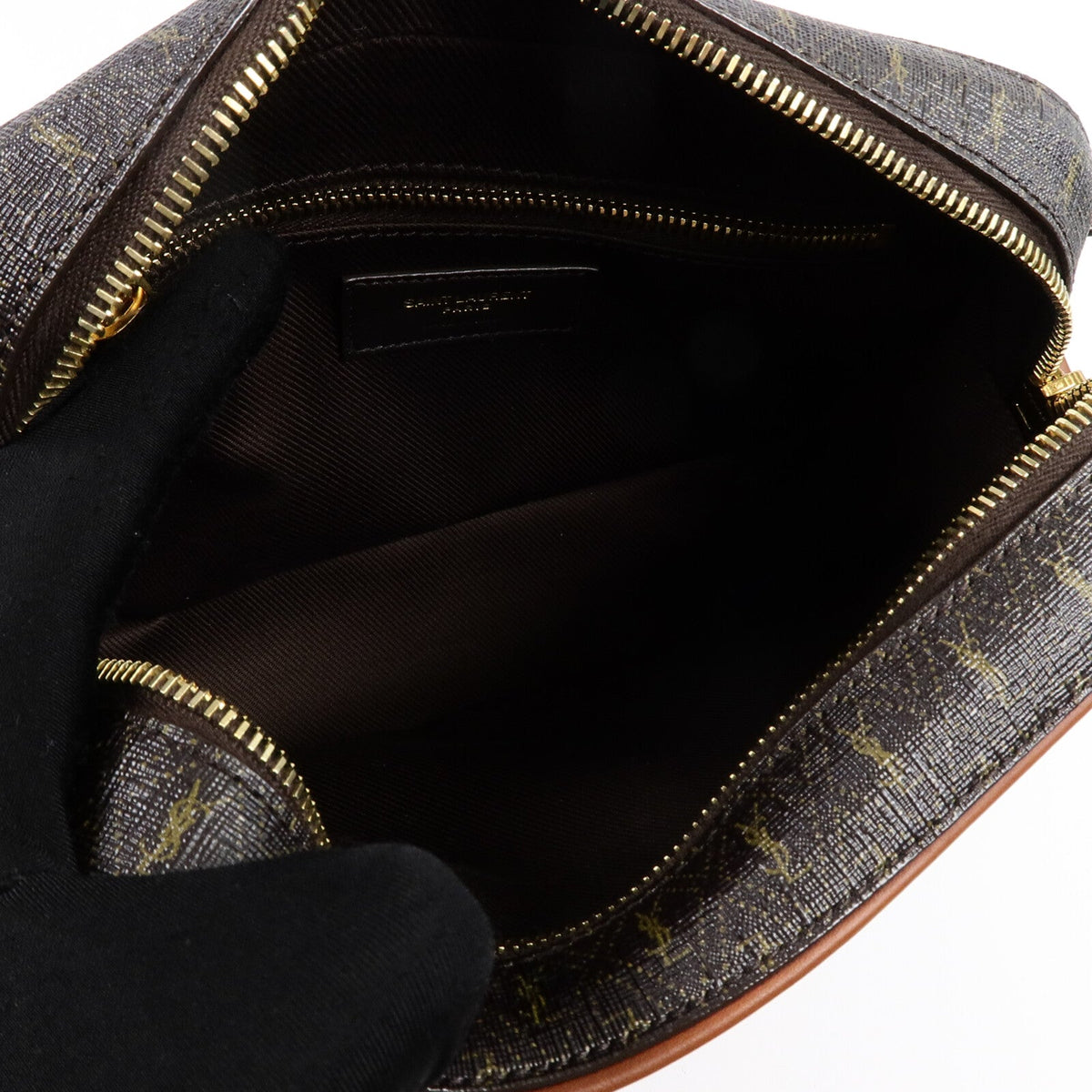 SAINT LAURENT Le Monogramme Camera · Canvas