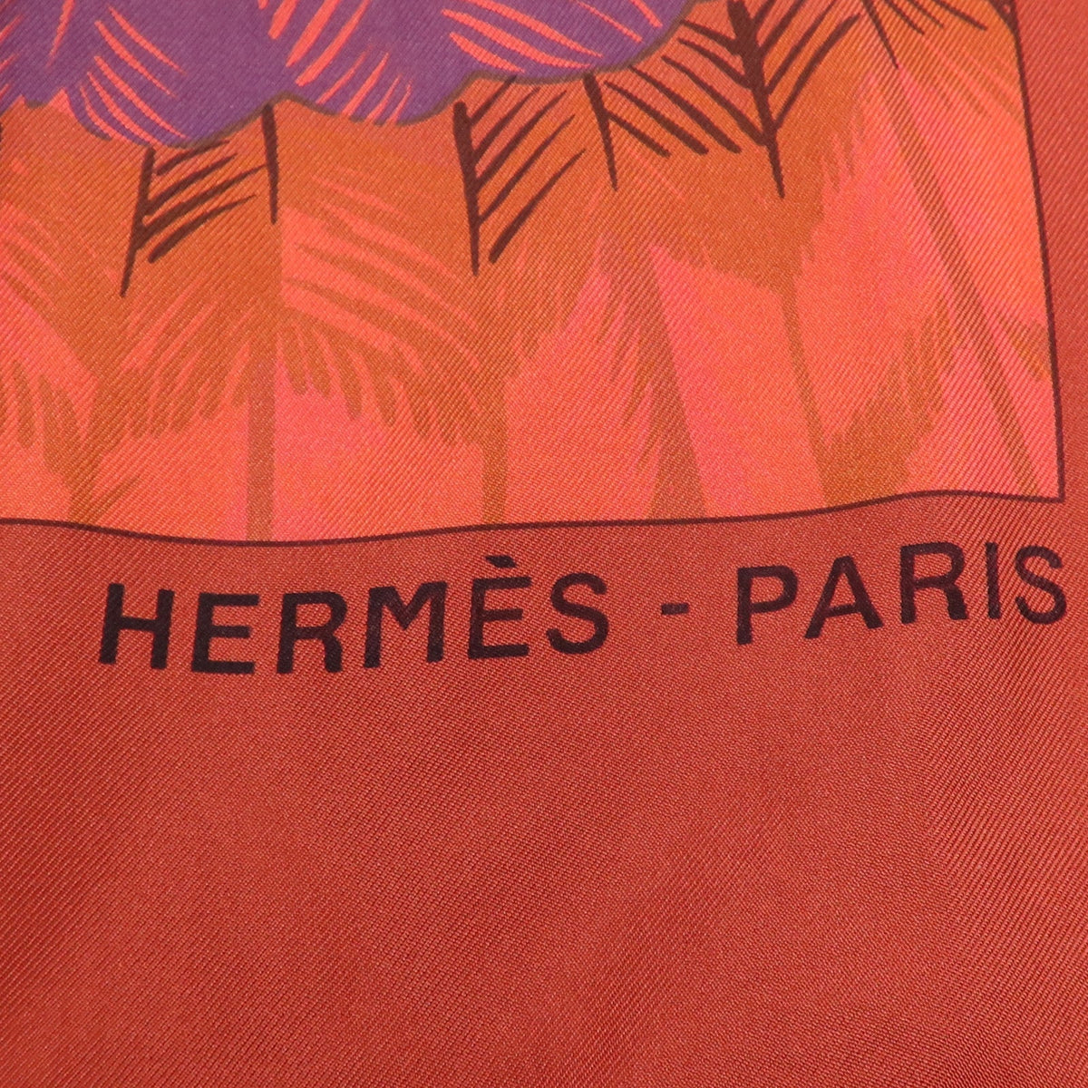 Hermès · Silk Scarf · 130cm