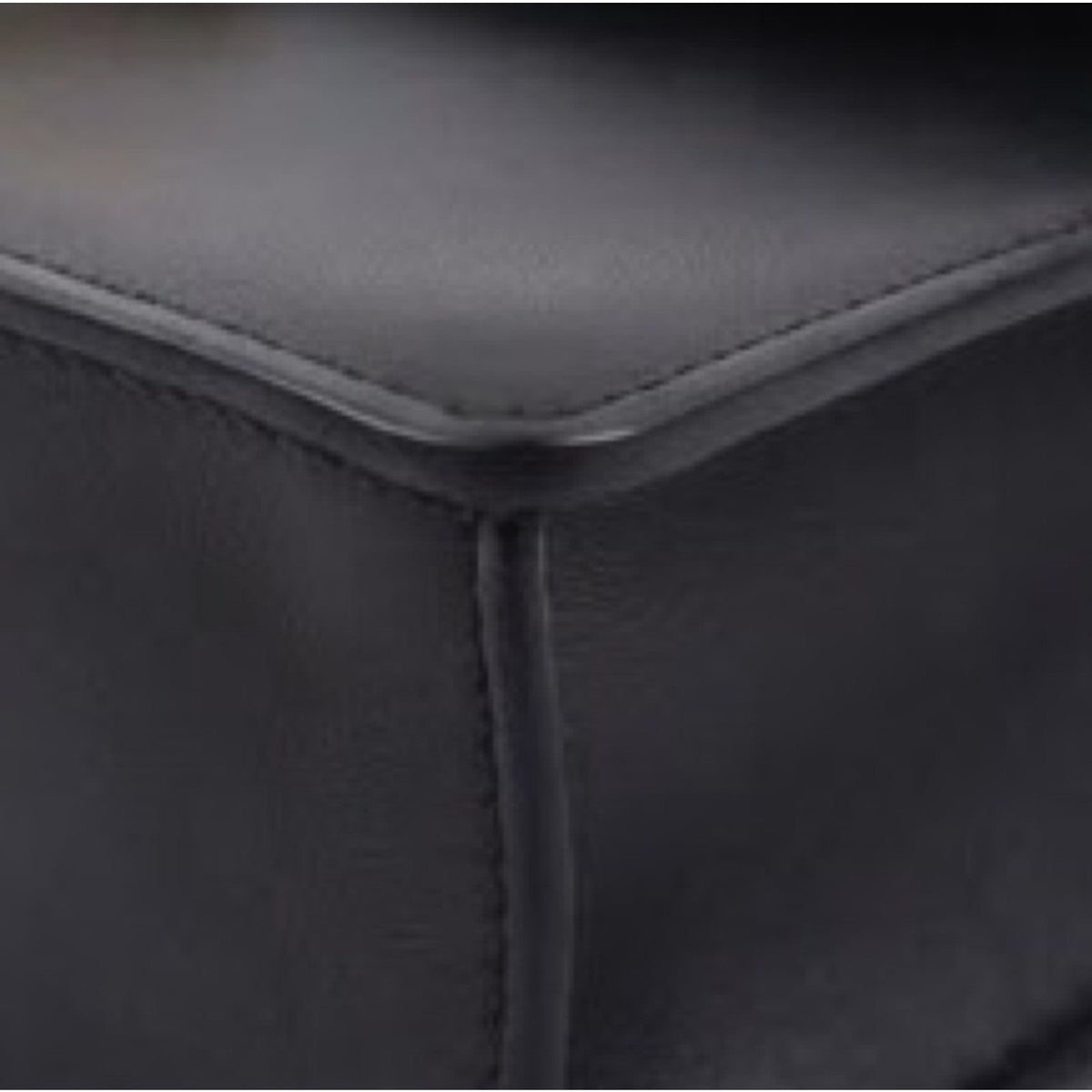 Dior Saddle Belt Bag · Calfskin