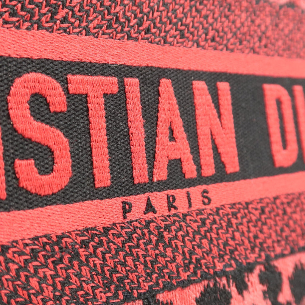 Dior Book Tote · Medium · Canvas
