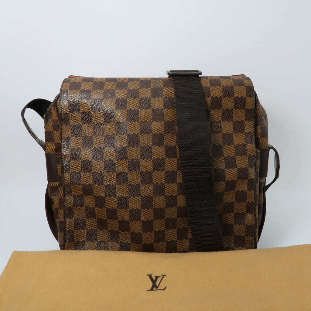 Louis Vuitton Naviglio · Damier
