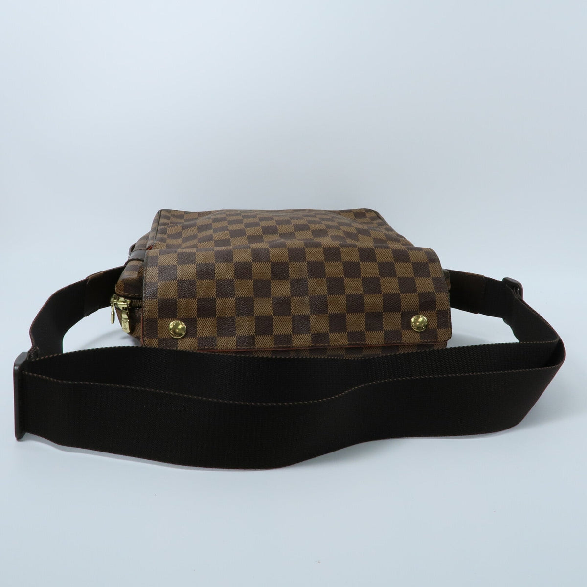 Louis Vuitton Naviglio · Damier