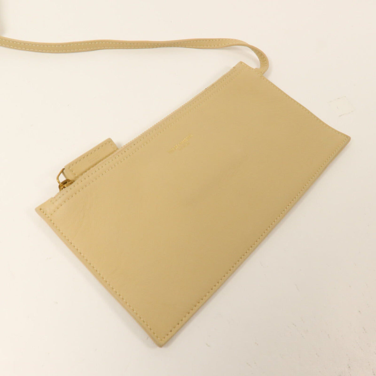 Saint Laurent Suzanne Hobo · Calfskin