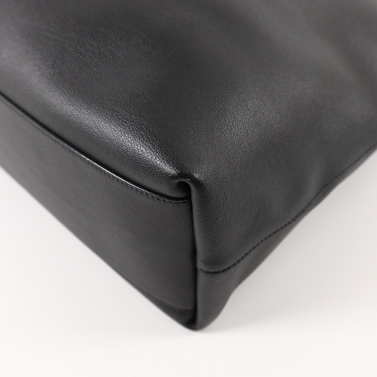 Saint Laurent Bold Tote · Calfskin
