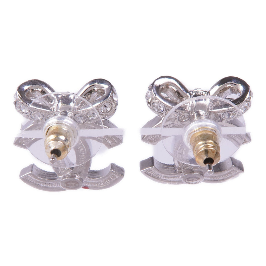 CHANEL CC Earrings · Silver Metal
