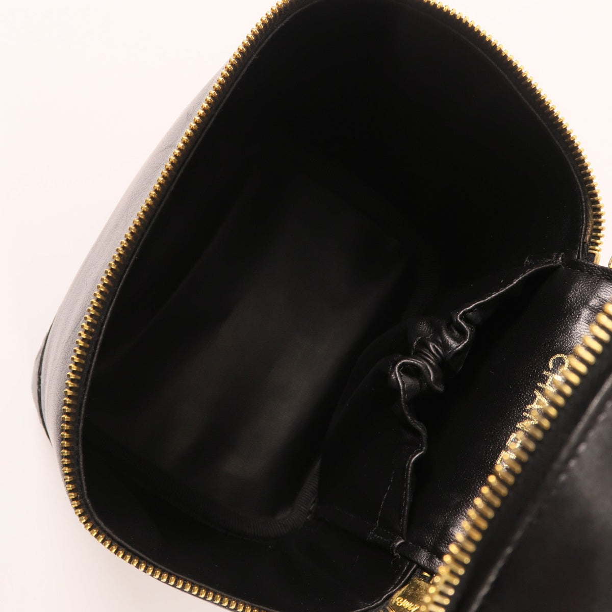 Chanel Vintage Vanity · Lambskin