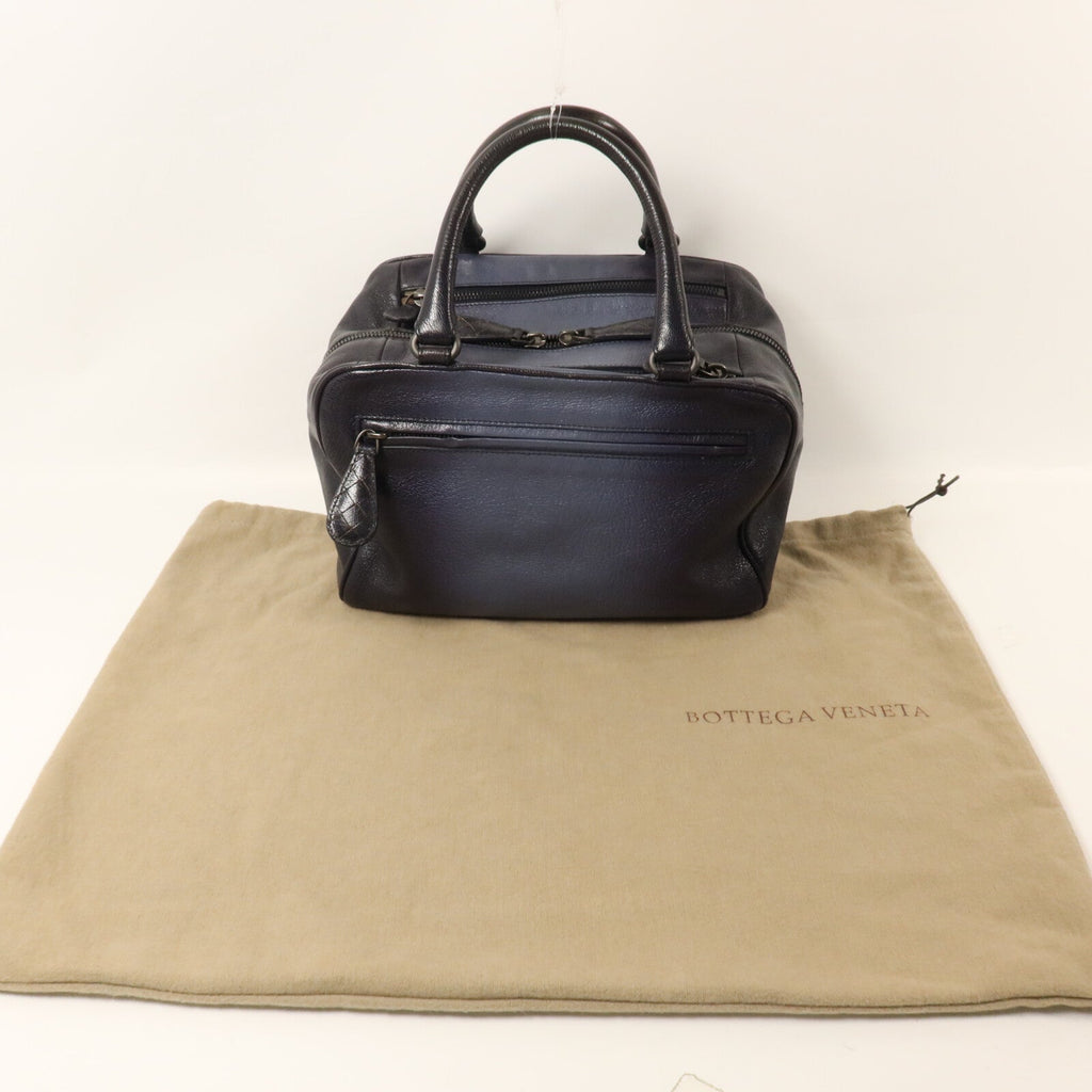 Bottega Veneta Boston · Calfskin