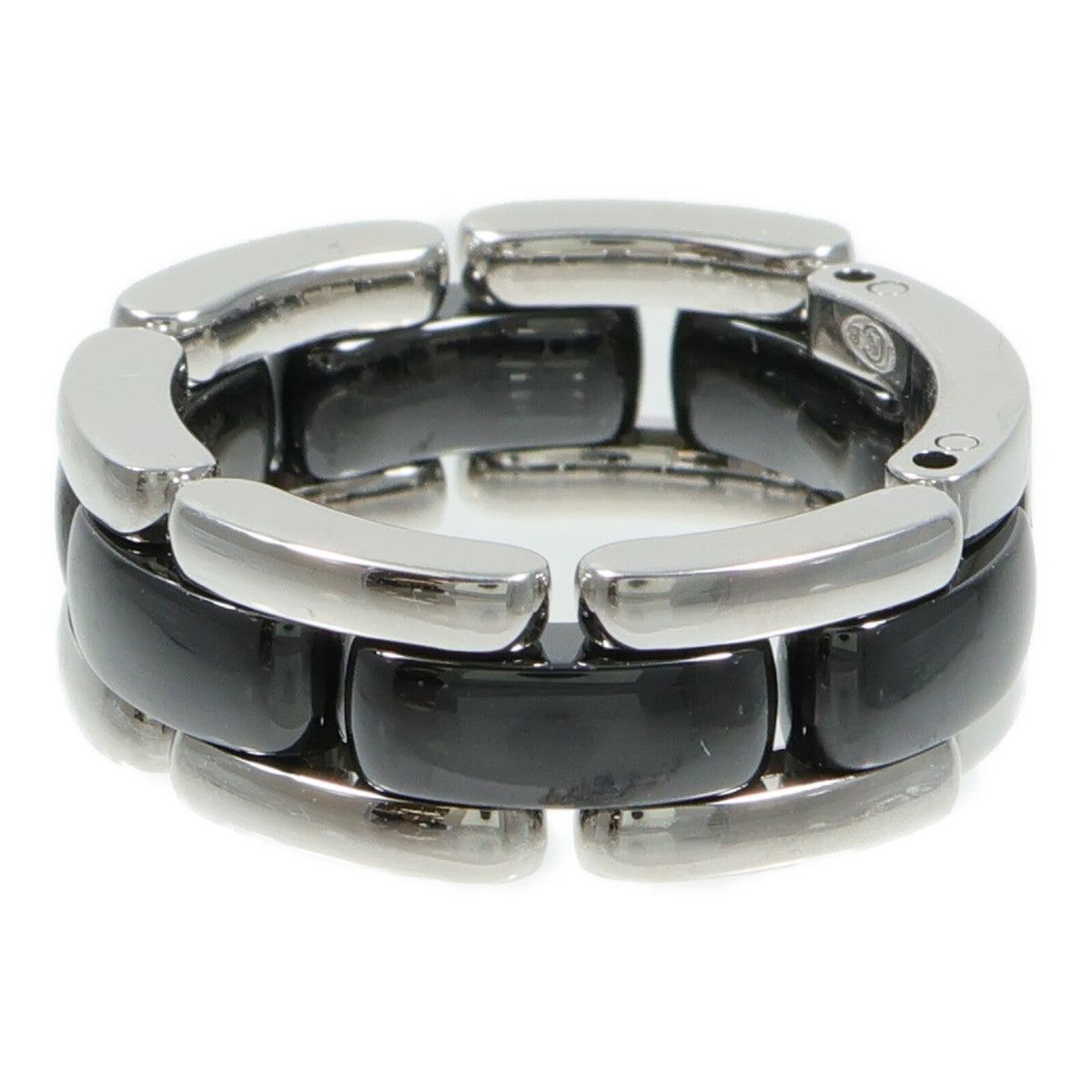 Chanel CC Ultra · 18K White Gold · Ceramic