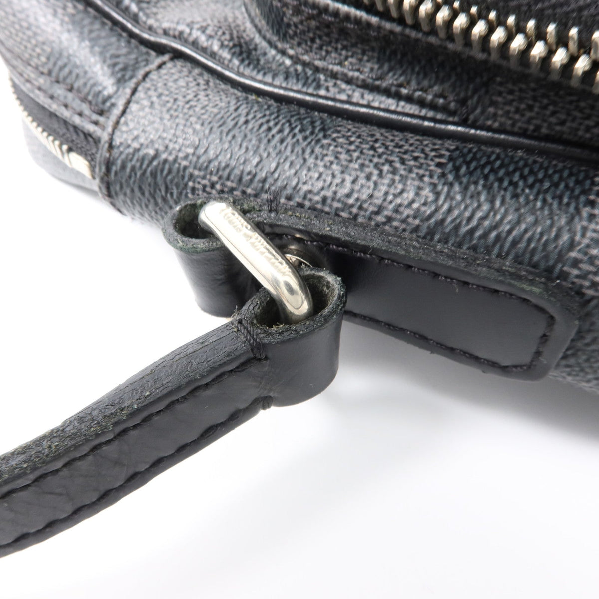 Louis Vuitton Rem · Damier Graphite