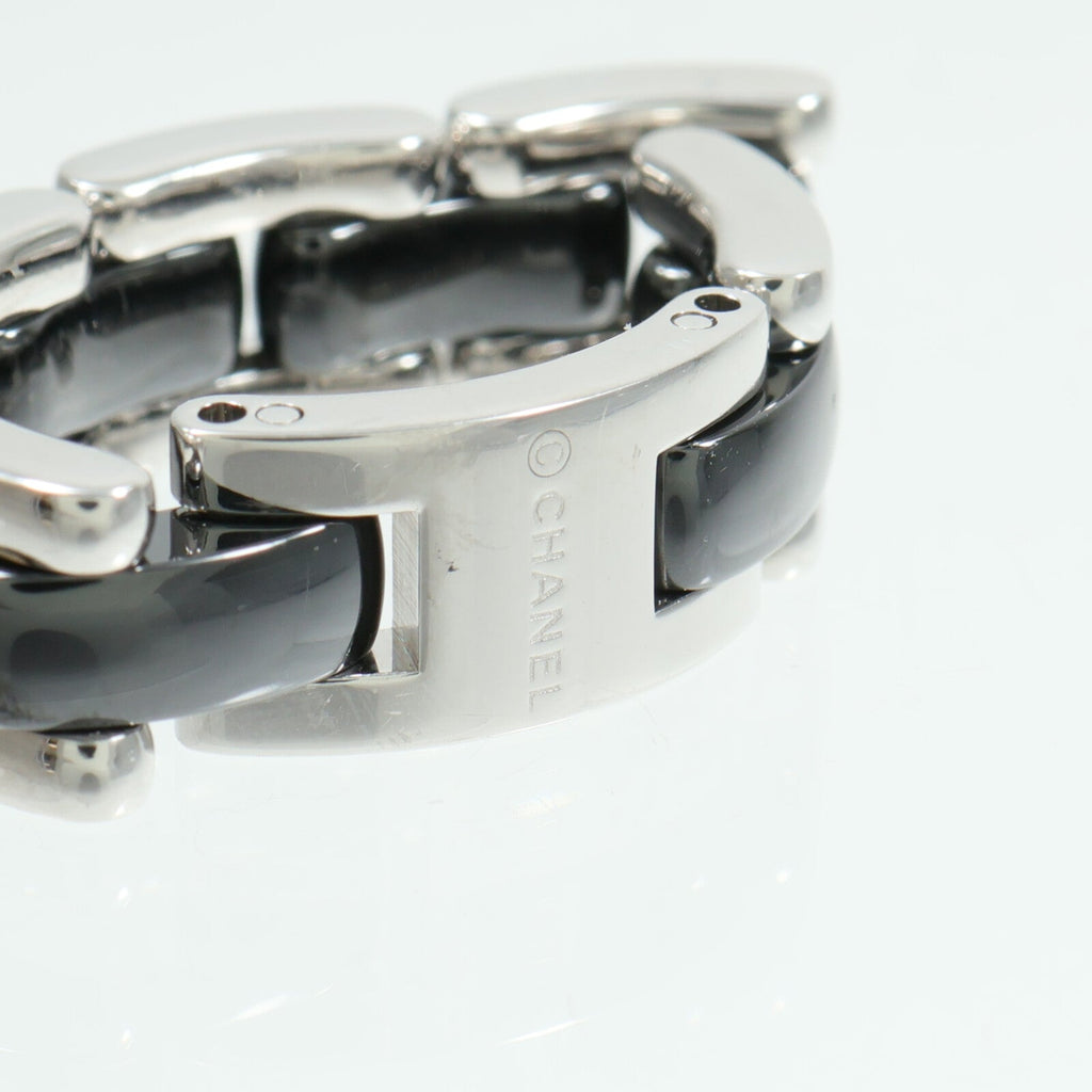 Chanel CC Ultra · 18K White Gold · Ceramic