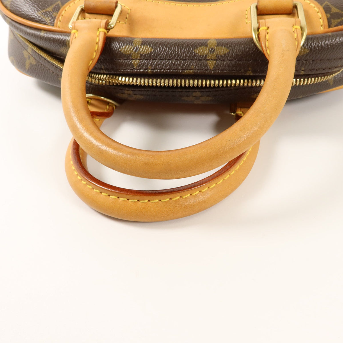 LOUIS VUITTON Trouville · Monogram Canvas