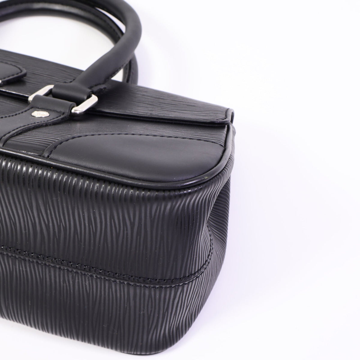 Louis Vuitton Segur PM · Epi
