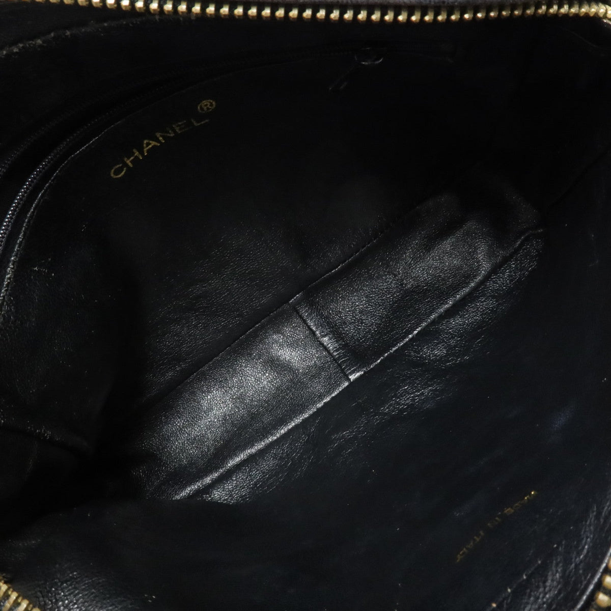 CHANEL CC Vintage · Lambskin Chain Bag