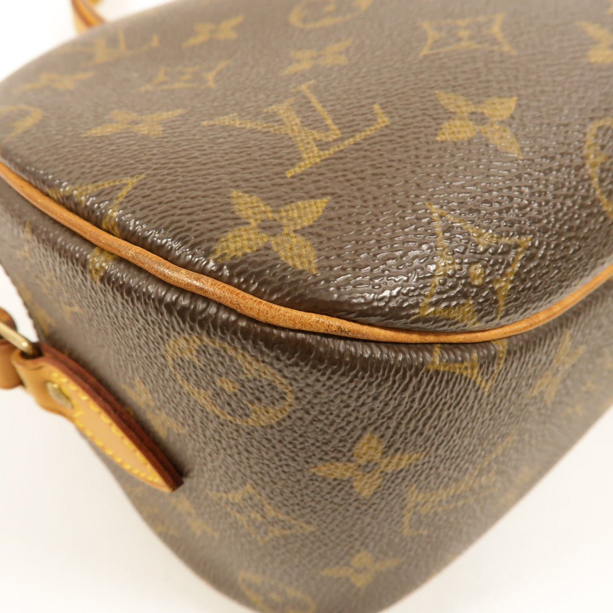 Louis Vuitton Blois · Monogram