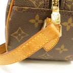 Louis Vuitton Blois · Monogram